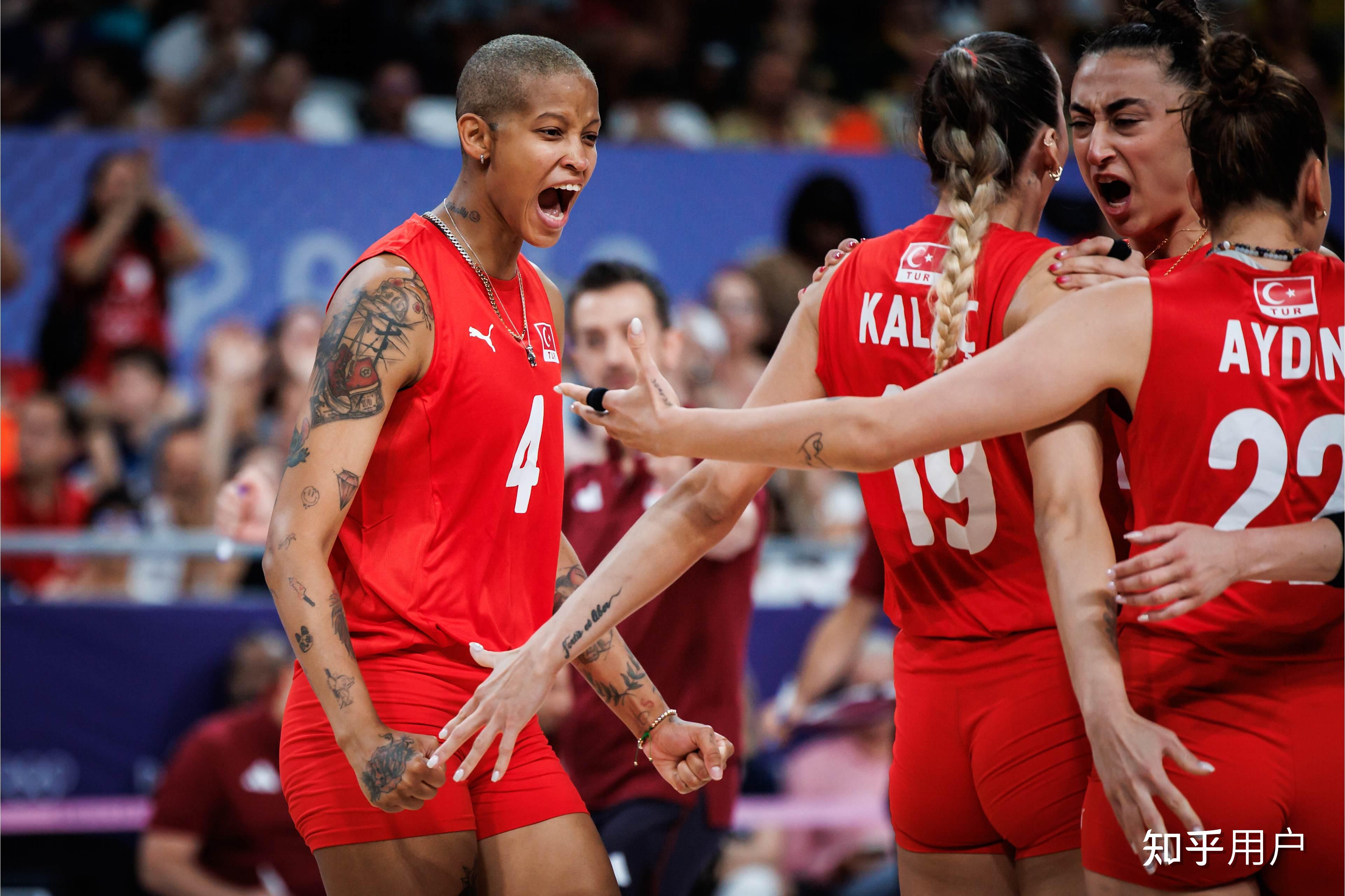 荷兰客场逆转土耳其,取得关键胜利的简单介绍 荷兰客场逆转土耳其,取得关键胜利的简单介绍