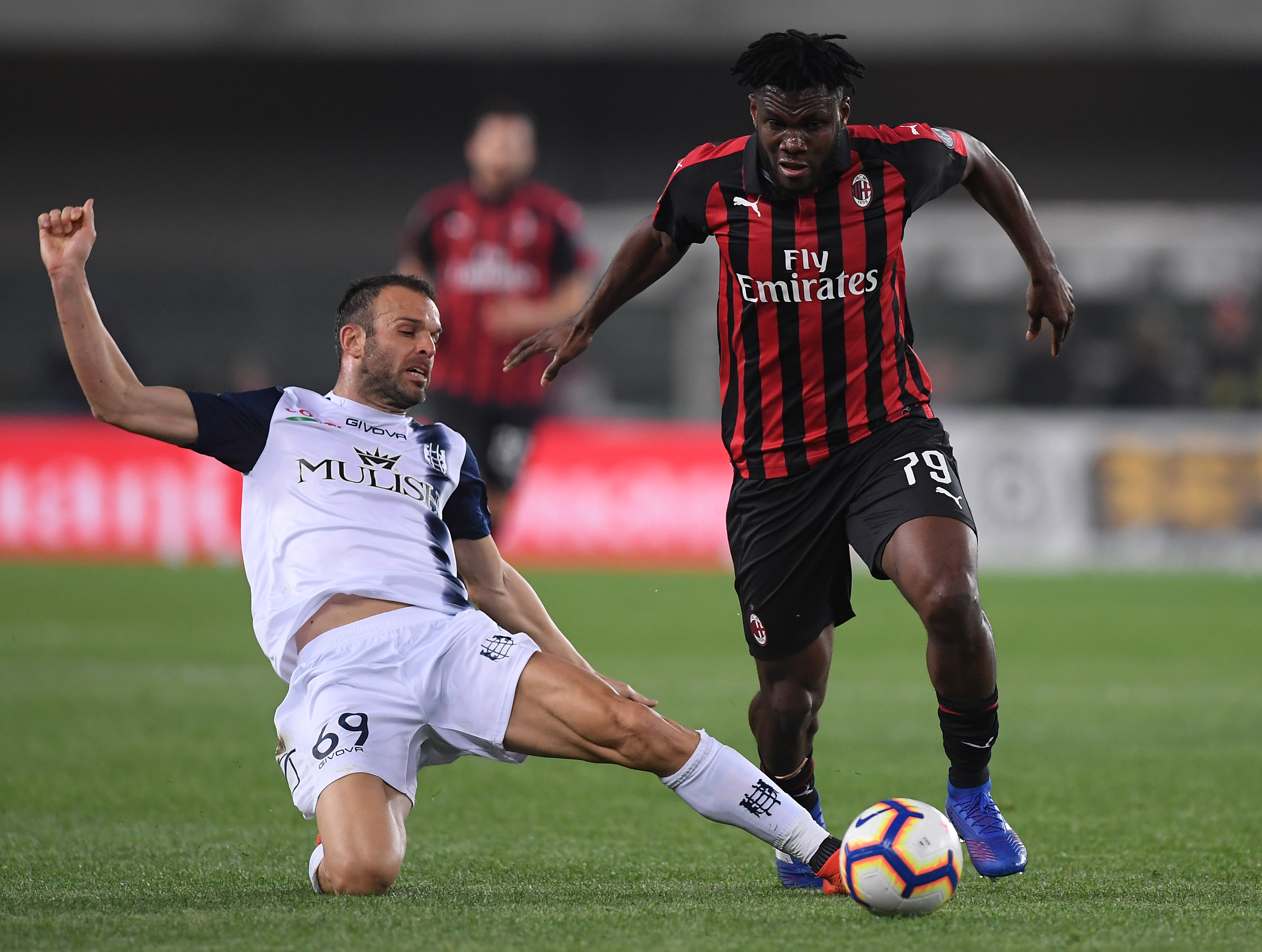 包含丹布里尼球队晋级到下一轮比赛的词条 包含丹布里尼球队晋级到下一轮比赛的词条