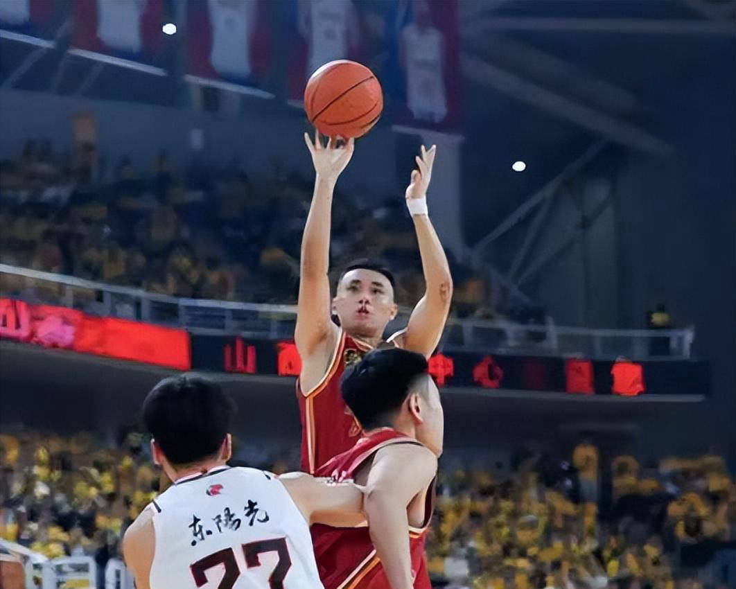 广东队全力以赴,实现惊人逆转! 广东队全力以赴,实现惊人逆转!