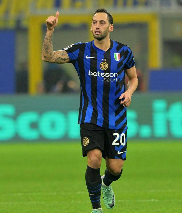 贝内文托拒绝续约核心球员,引发争议 贝内文托拒绝续约核心球员,引发争议