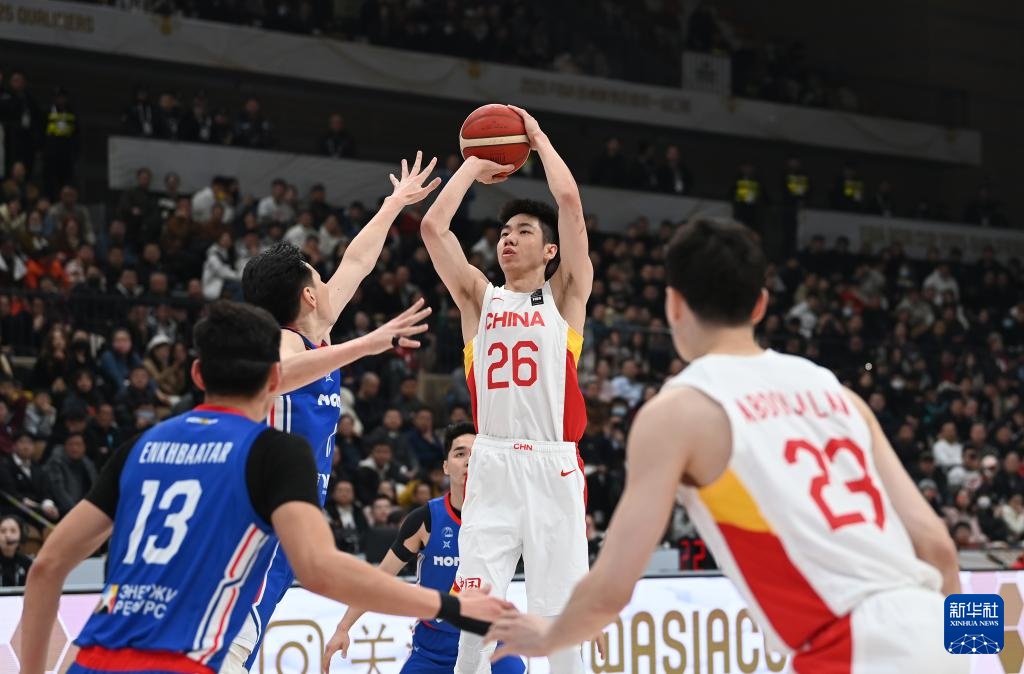 男子篮球比赛惊险拼杀中国队小胜对手 男子篮球比赛惊险拼杀中国队小胜对手