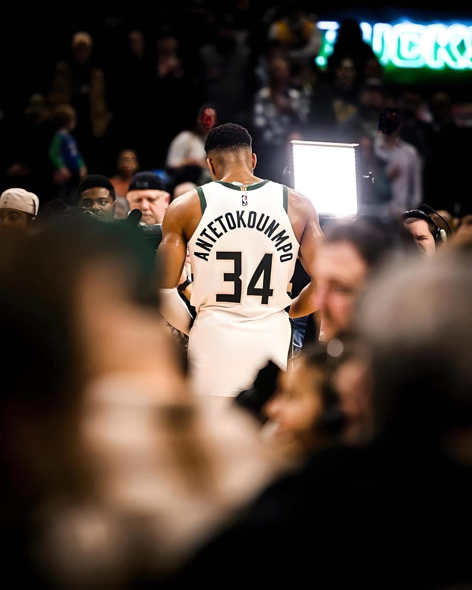 雄鹿东部决赛连败,球队面临关键时刻的简单介绍 雄鹿东部决赛连败,球队面临关键时刻的简单介绍