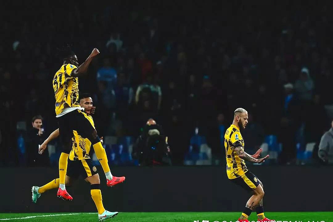 包含国际米兰前锋受伤,恐缺席关键角逐的词条 包含国际米兰前锋受伤,恐缺席关键角逐的词条