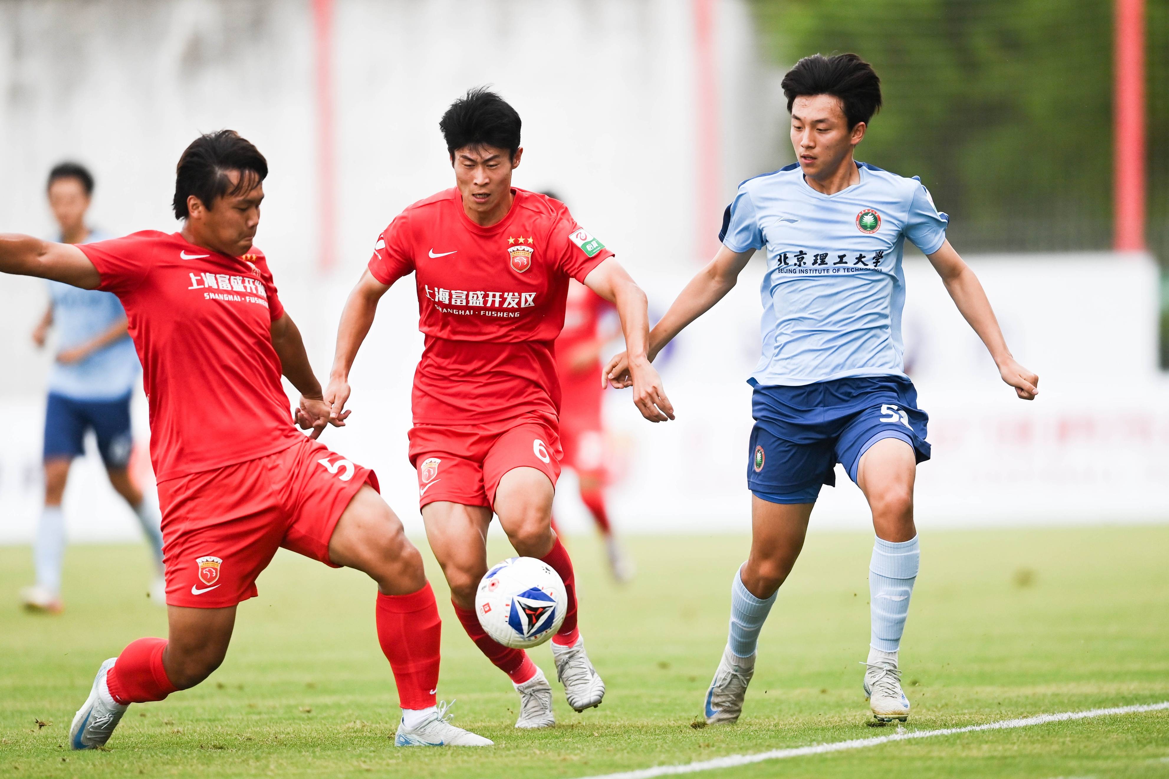 包含中国足球职业联赛精彩继续上演,胜负分明!的词条 包含中国足球职业联赛精彩继续上演,胜负分明!的词条