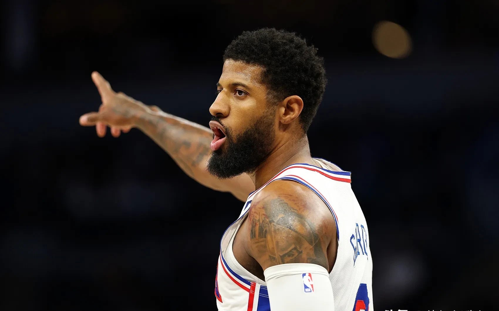 包含快船擒公牛,乔治砍下25分的词条 包含快船擒公牛,乔治砍下25分的词条