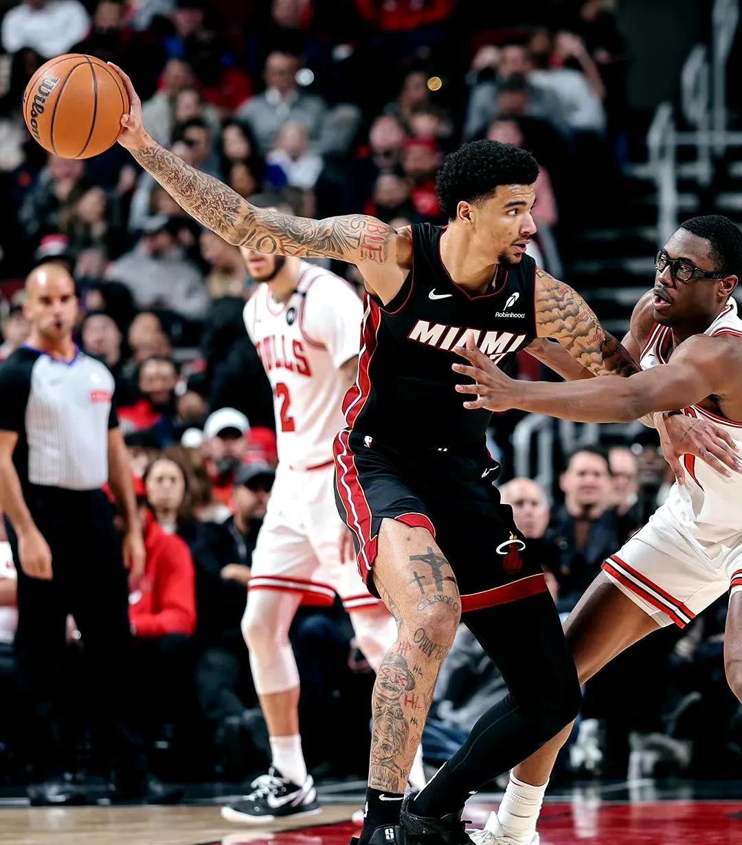 公牛遭逆转，客场不敌热火的简单介绍